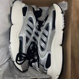 Kids Adidas Sneakers